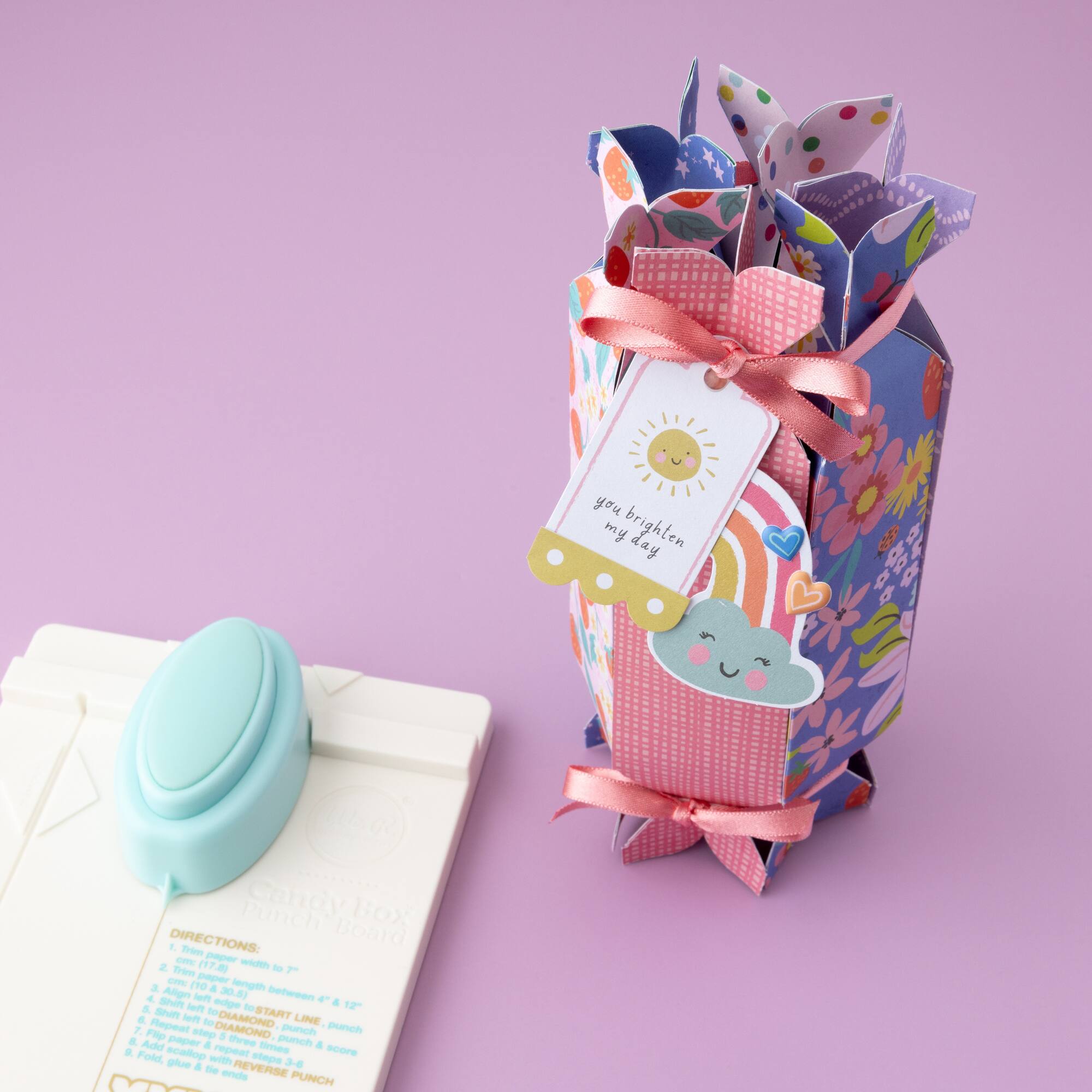 We R Memory Keepers® Punch Board™ Candy Box